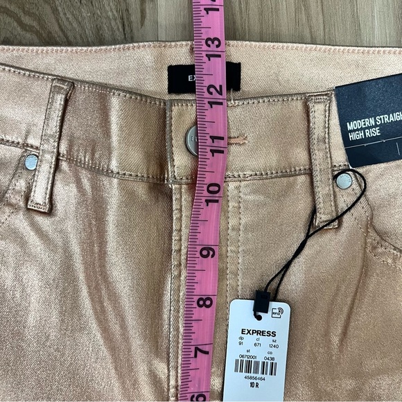 Express Ladies Rose Gold High Waisted Metallic Coated Modern Straight Jeans NWT - Picture 11 of 12